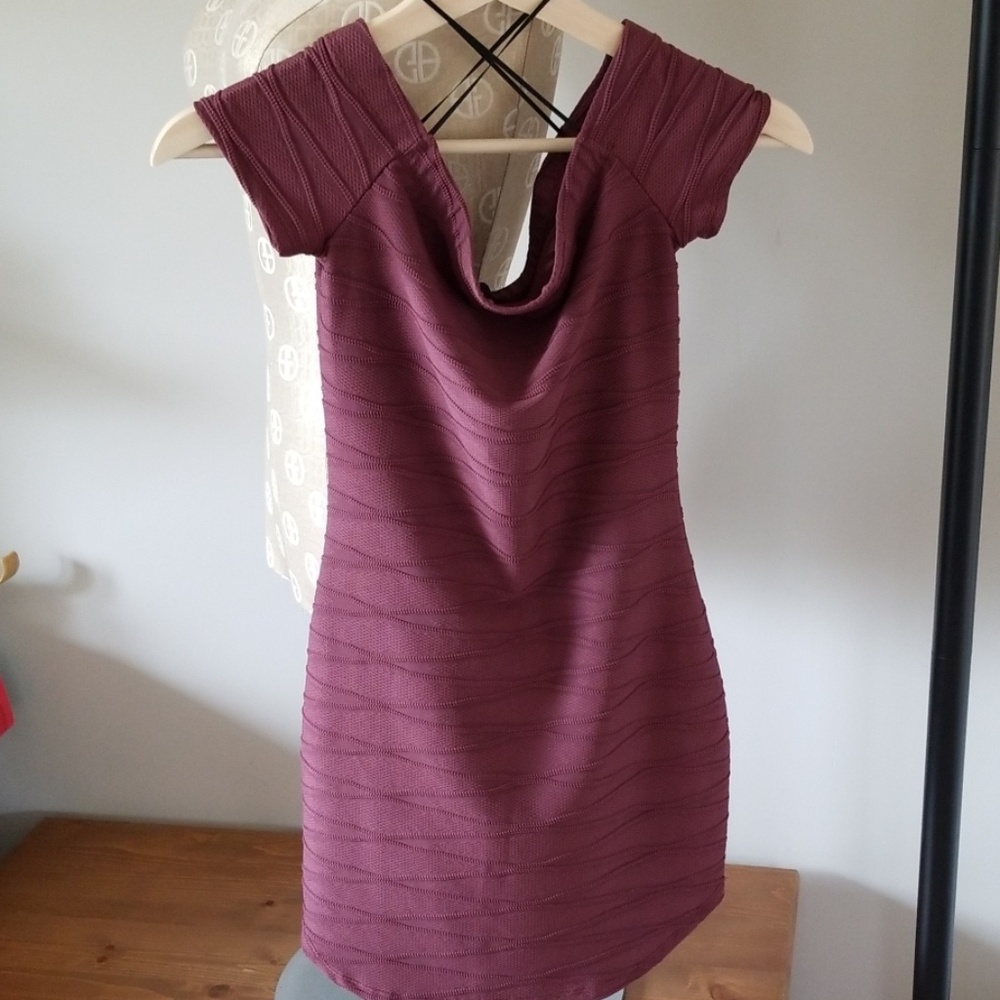 EUC Lovely Day Bodycon Dress
